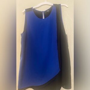 Mossino Sleeveless top
